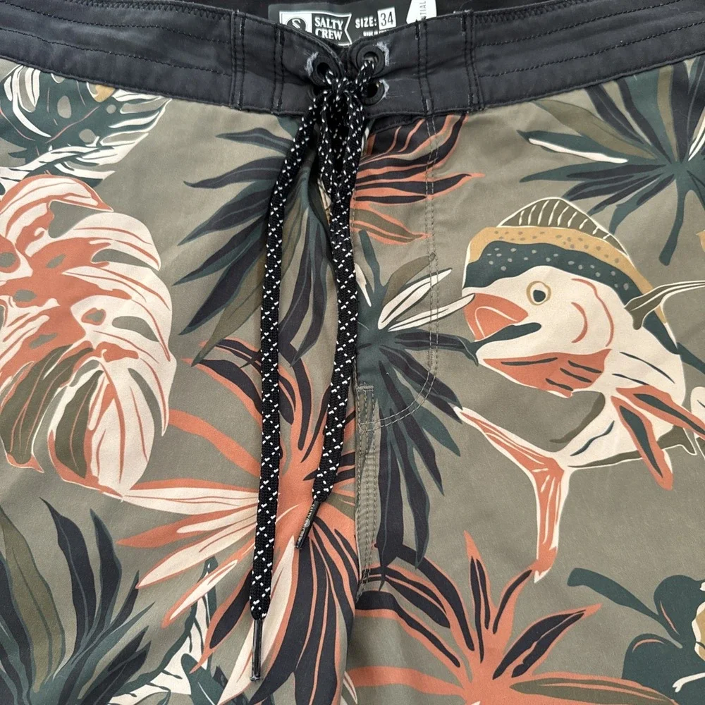 Salty Crew Boardshorts Size 34 Tropical Leaf Fish Print Swim Surf Trunks Vaca